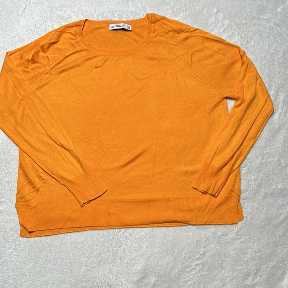 5 sweater bundle Zara/Limited Sizes from small-large but all fit like medium - Picture 1 of 10